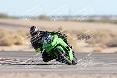 media/Dec-07-2025-CVMA (Sun) [[3e7d2de5dc]]/Race 11-Formula 2-CVMA Hooligans-American Thunder/